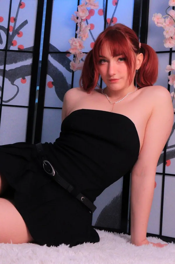 PufffyPink's photo 5