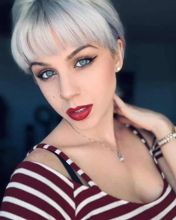 PunkQueenXoXo's photo 7