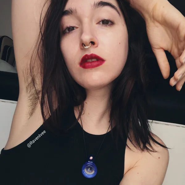 Raven Ivee's photo 3