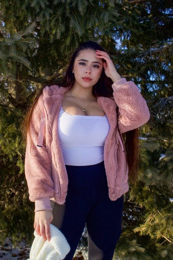 Reema Rochelle's photo 3