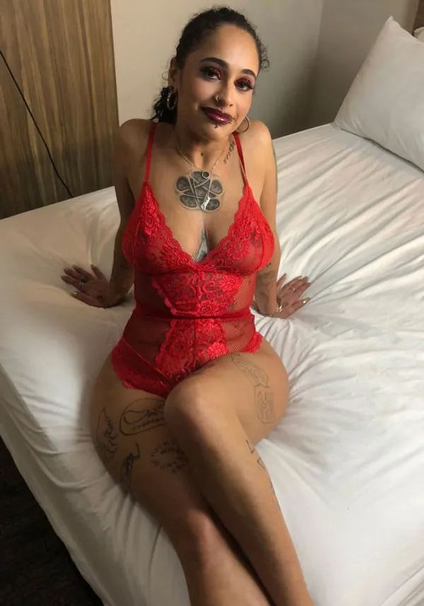 Reeses Pieces's photo 5