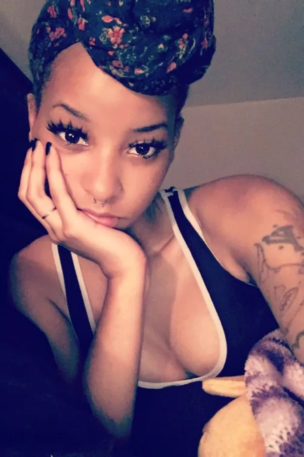 Reina Rain's BabeWiki Profile