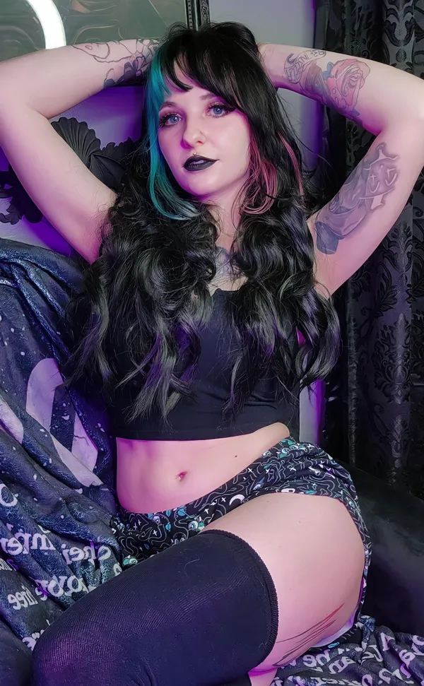 Remains0ftheday's photo 8