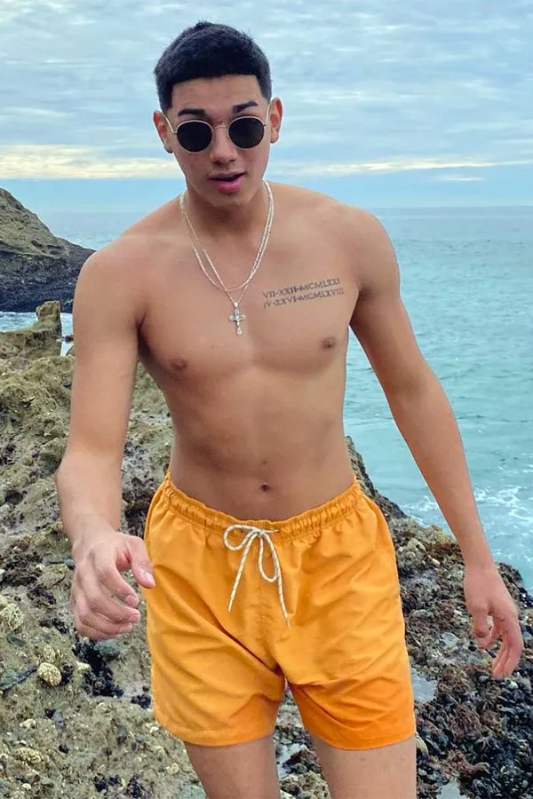 Rey Dominic's BabeWiki Profile