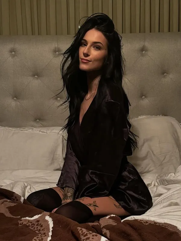 Rhy Money's BabeWiki Profile