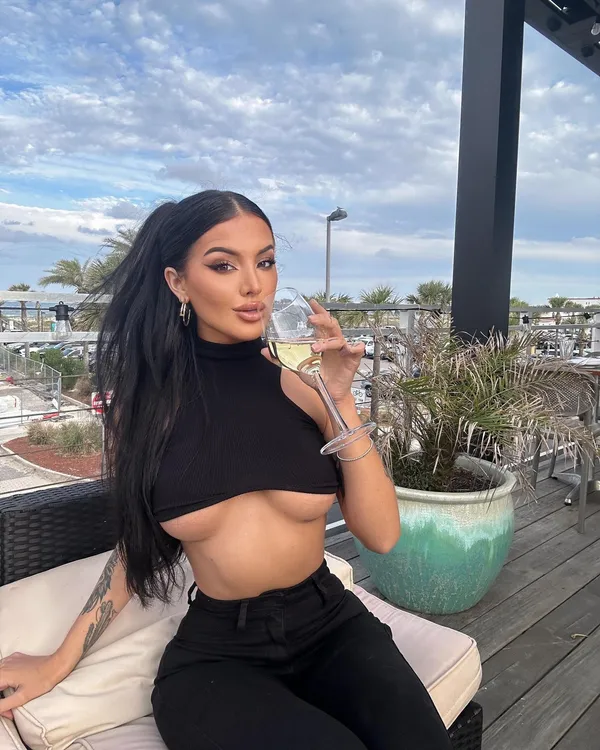 Riley Riviera's BabeWiki Profile