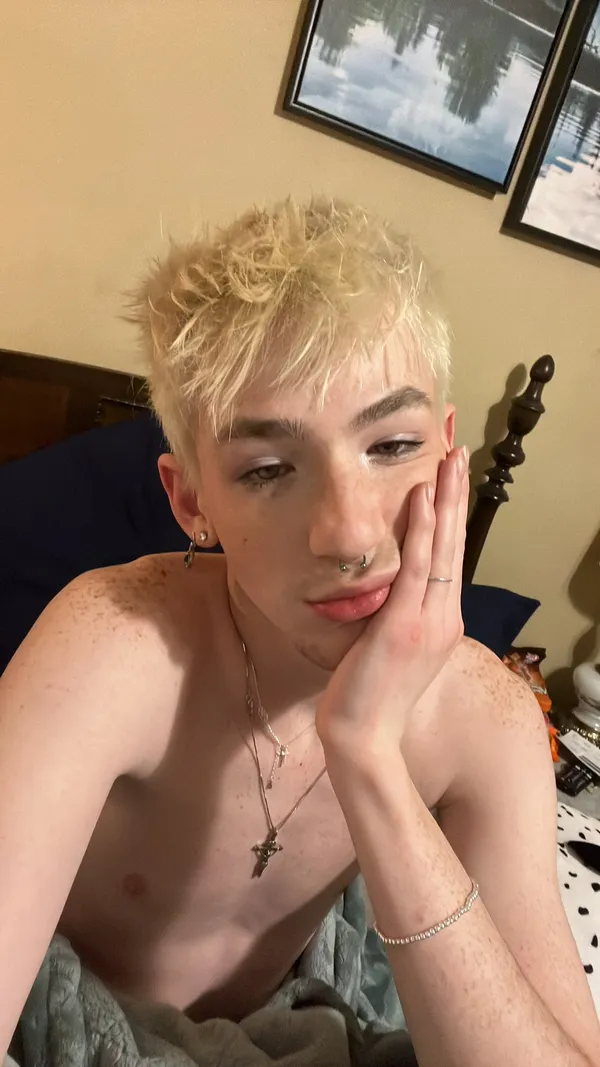 rilyen's BabeWiki Profile