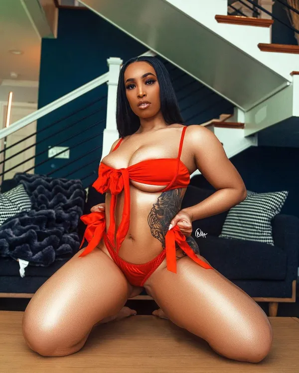 Robyn Banks's BabeWiki Profile