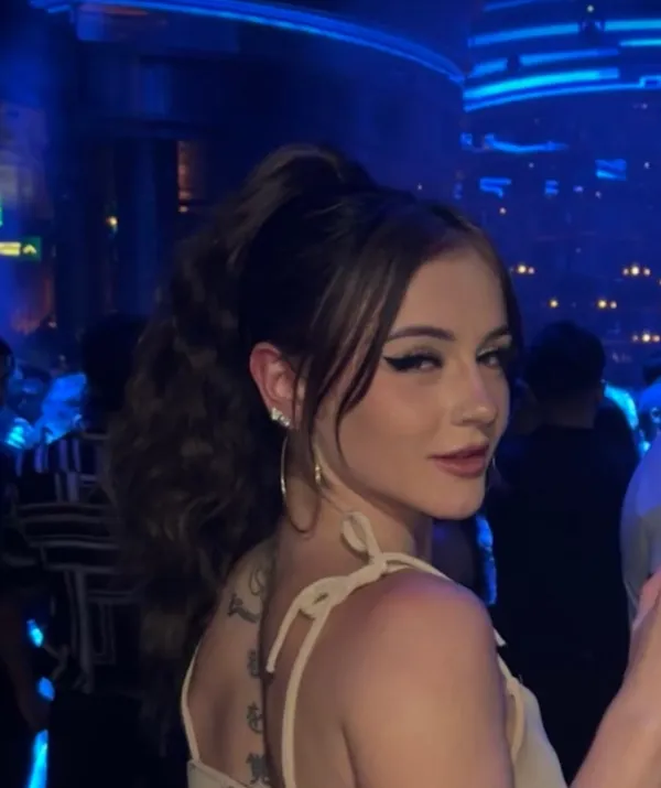 Rosalyn Sphinx's BabeWiki Profile