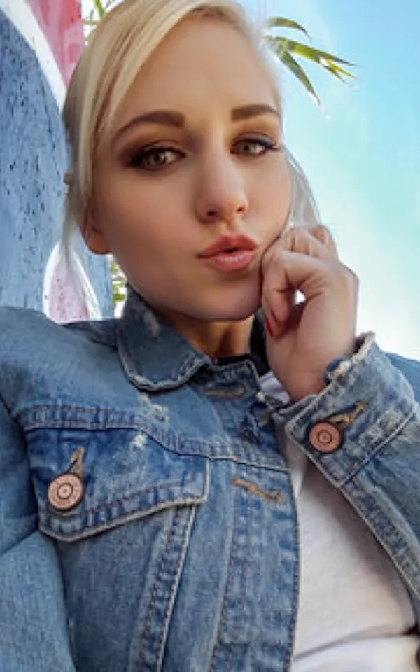 Rossella Visconti's BabeWiki Profile