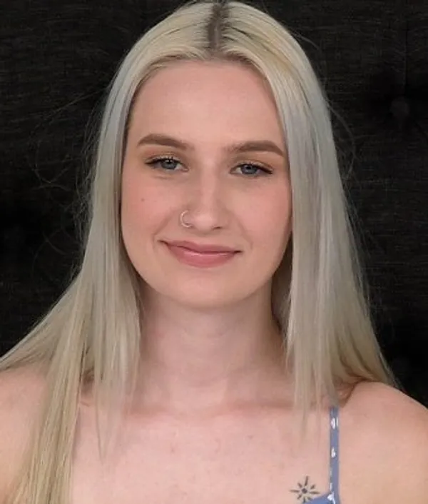 Roxanne Rhodes's photo 2