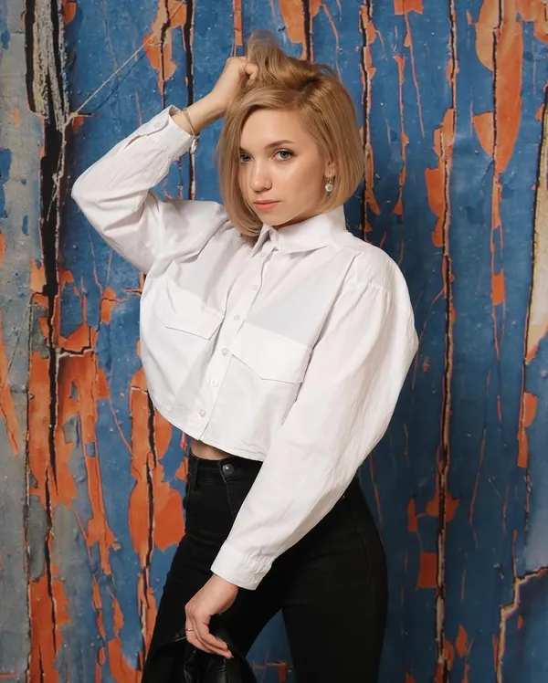 Roxy Loove's BabeWiki Profile