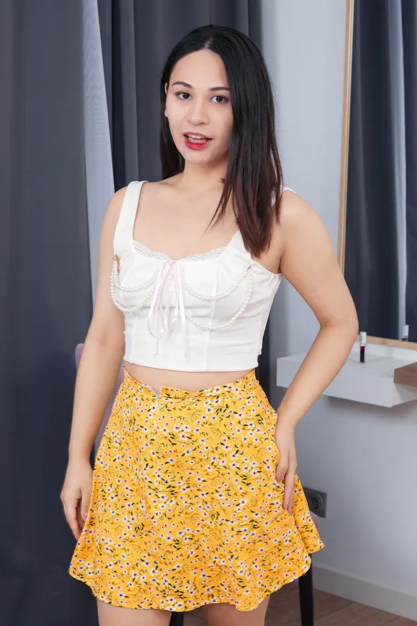 Roxy Muray's BabeWiki Profile