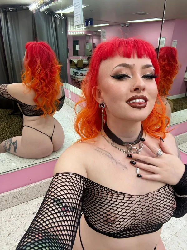 Rubie Hellia's BabeWiki Profile