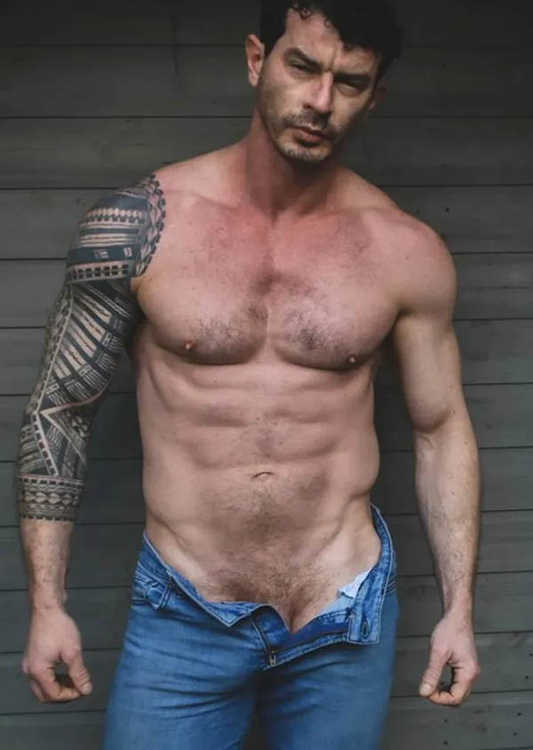 Ryan Biggs's photo 2