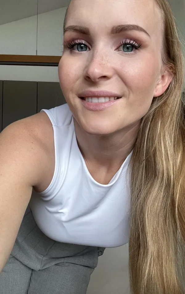 Sabrina Fischer's photo 6