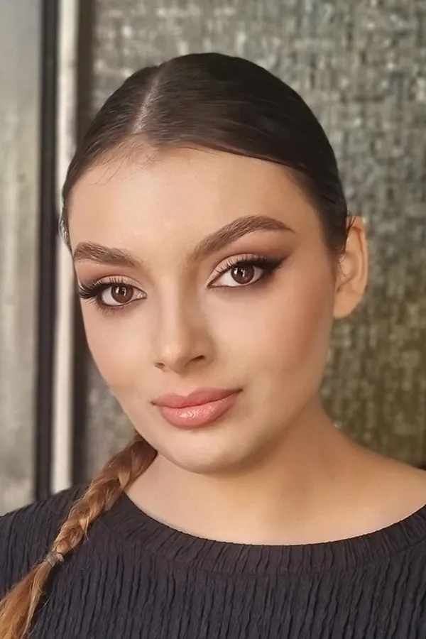 Sabryn Groku's BabeWiki Profile