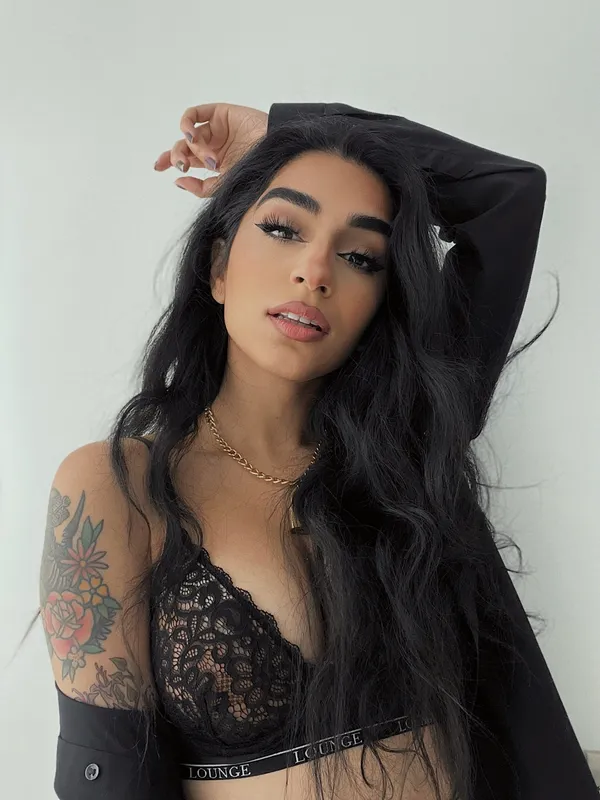 Saira Spooks's photo 5