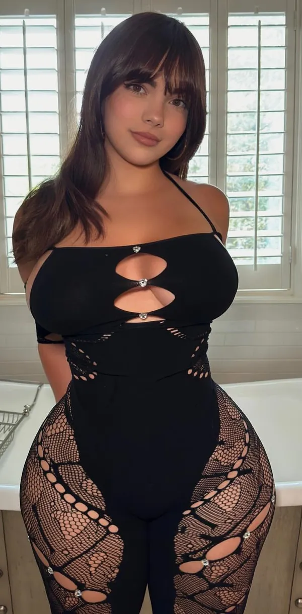 Sal Munoz's BabeWiki Profile