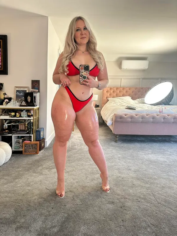 SammyThighs's photo 3