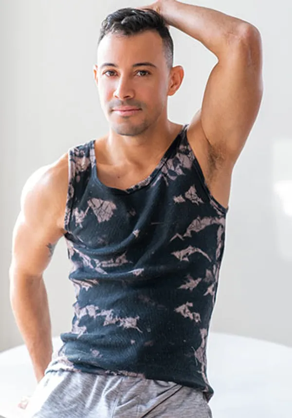 Santi Boom's BabeWiki Profile