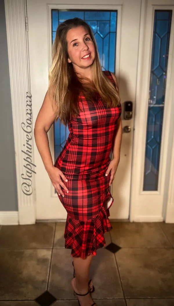 Sapphire Coxxx's BabeWiki Profile