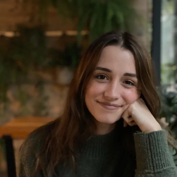 Sarah Lavender ASMR's photo 9