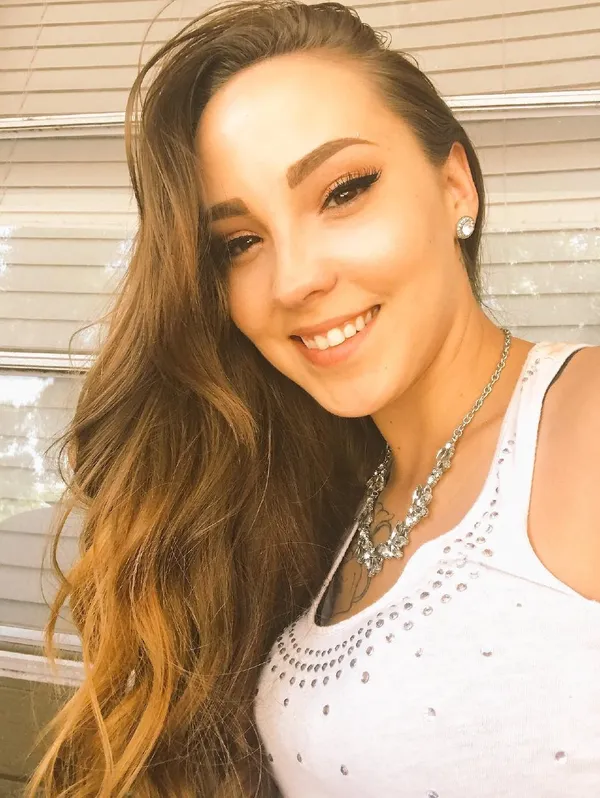 Sasha Foxxx's BabeWiki Profile