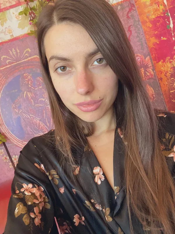 Sasha Mizaree's photo 3