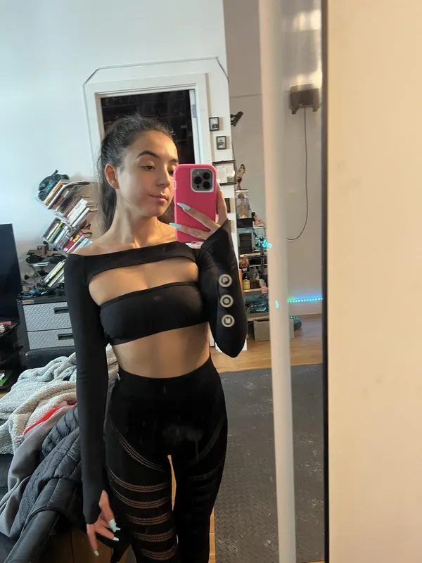 Sasha Tatcha's photo 4