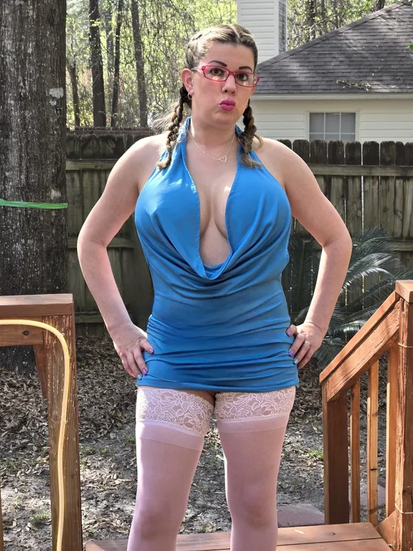 Savannah Rae's BabeWiki Profile