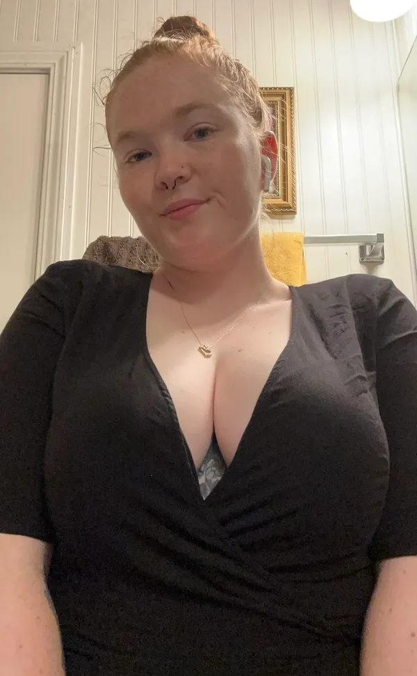 Scarlet Paramour's BabeWiki Profile