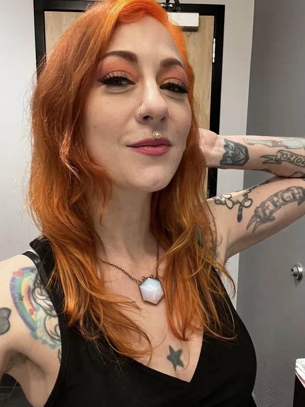 Scarlett Storm's BabeWiki Profile