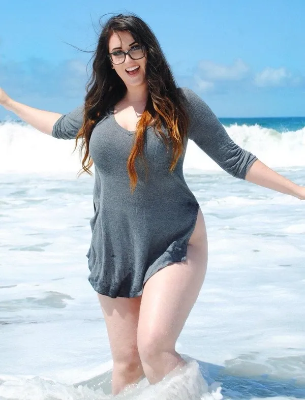 Scuba Steph's BabeWiki Profile