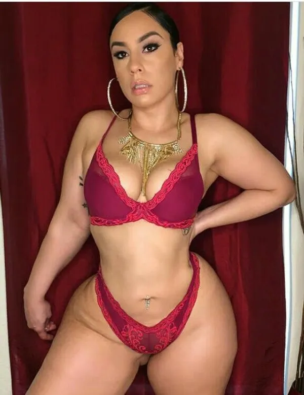 Selene Castle's BabeWiki Profile