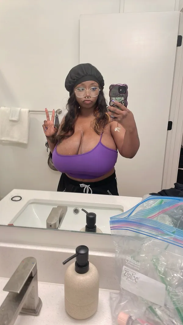 September Mercury's photo 3