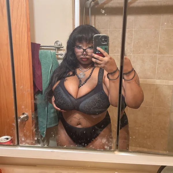 September Mercury's photo 4