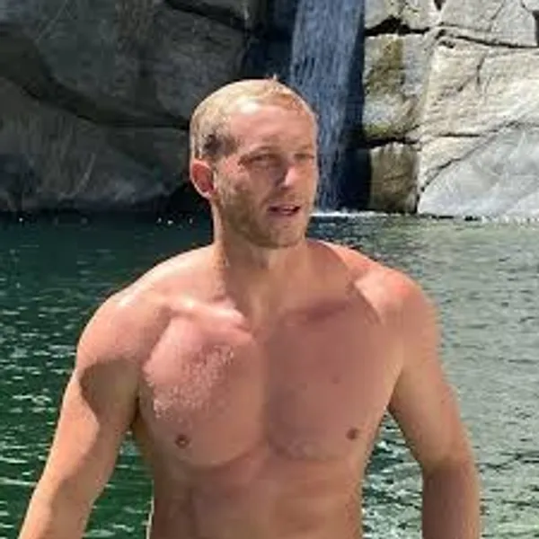 Shane Brown's BabeWiki Profile