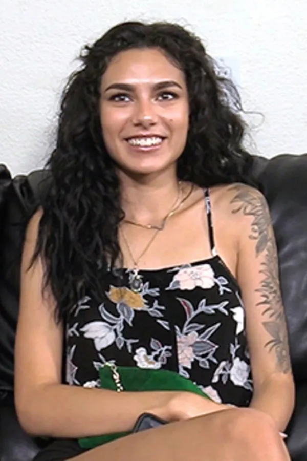 Shannon Hades's photo 7