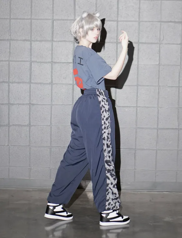 Sharkparty's photo 3