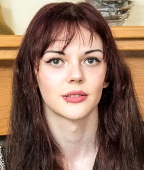 Shattered Polaroids's photo 4