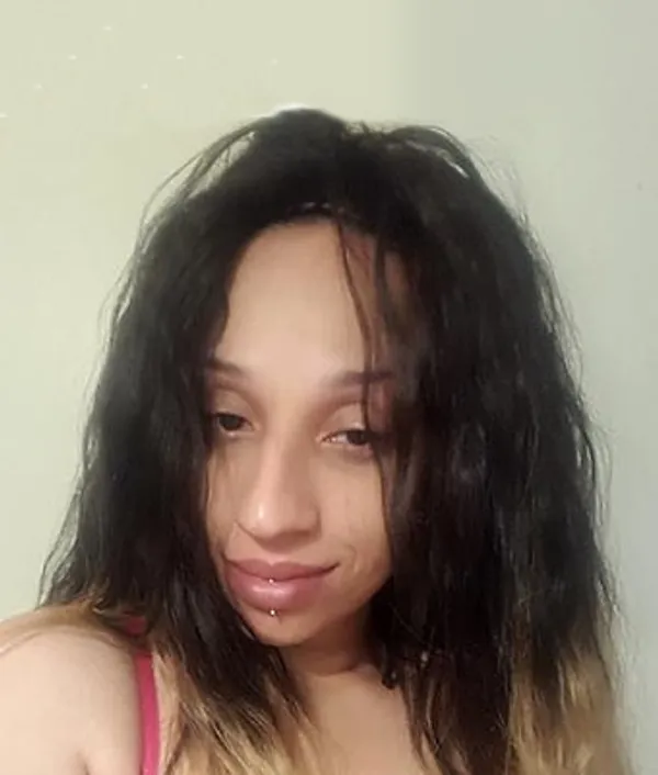 Show N Tell's photo 6