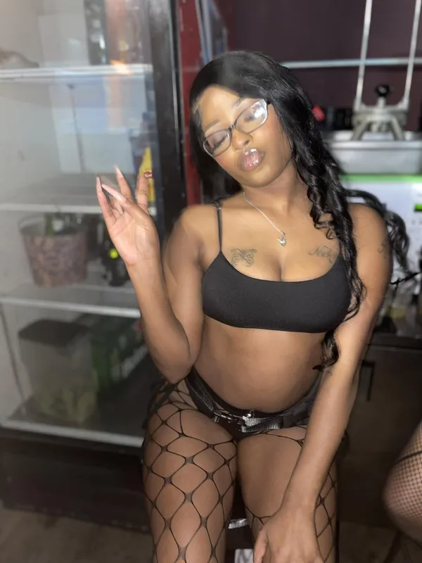 Sin Robinson's photo 2