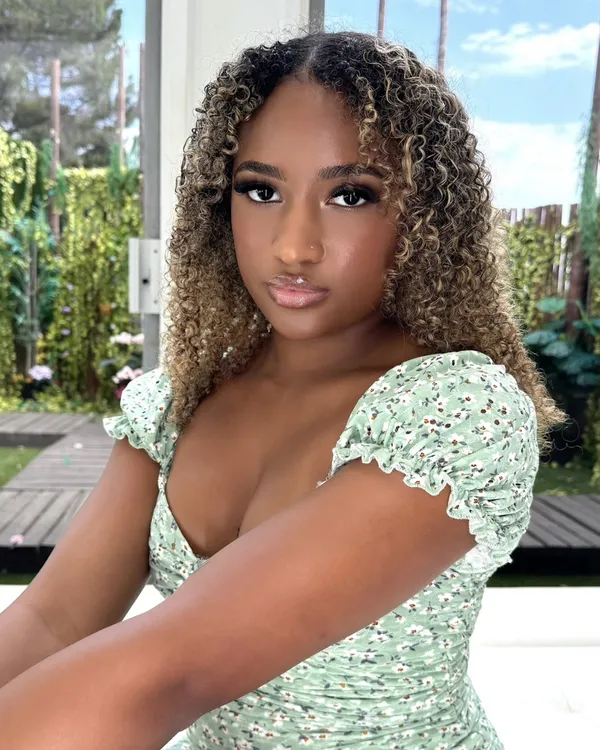 Sky Alexis's BabeWiki Profile