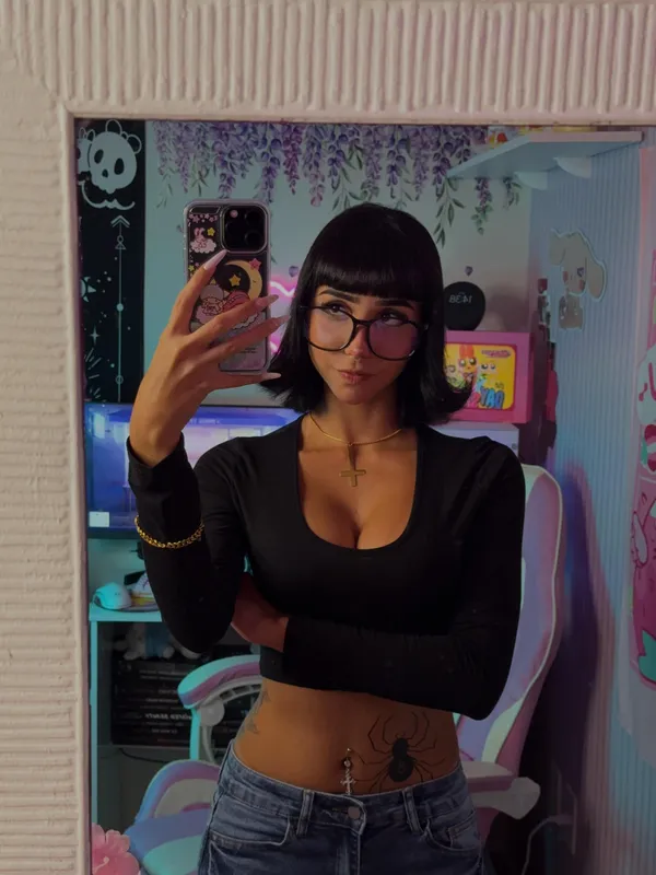 skylecherry's BabeWiki Profile