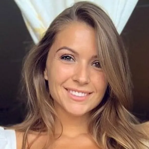 Sofia Bevarly's photo 3