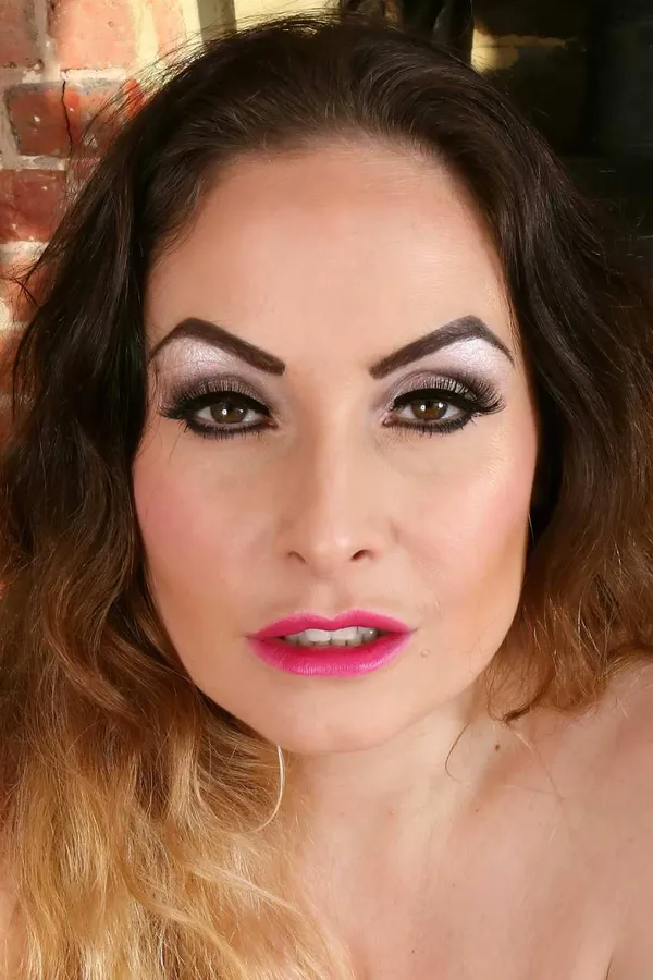 Sophia Delane's photo 4