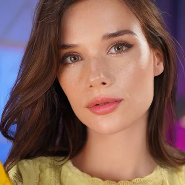 Starling ASMR's photo 7