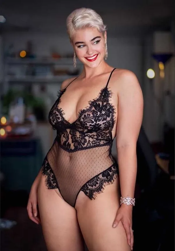 Stefania Ferrario's photo 7