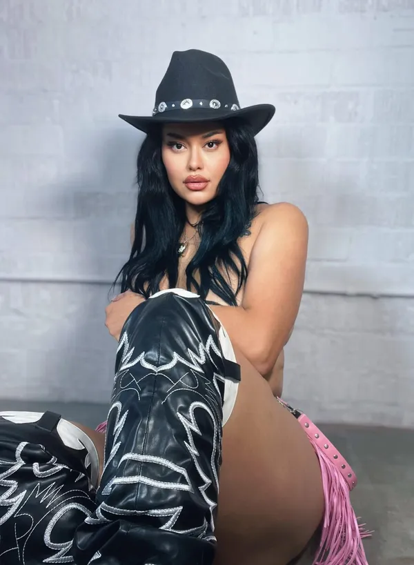 Stella Kae's photo 4